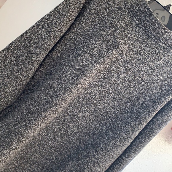 Van Heusen Weekend Sweater Fleece Pullover - Picture 2 of 5